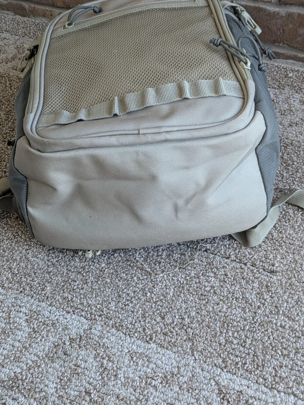 Bushnell 25L Daypack Tactical Military Backpack Tan Khaki Camping Hiking Gym